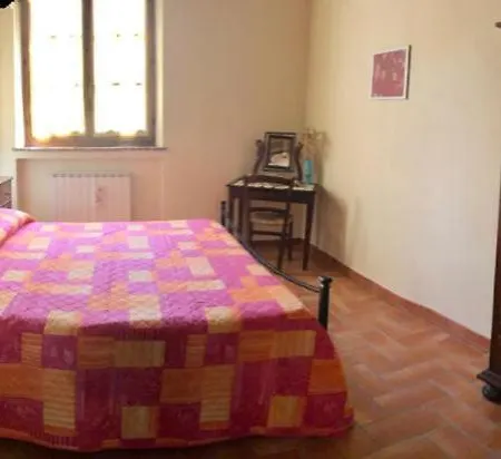 Podere Valdilucciole Apartment *